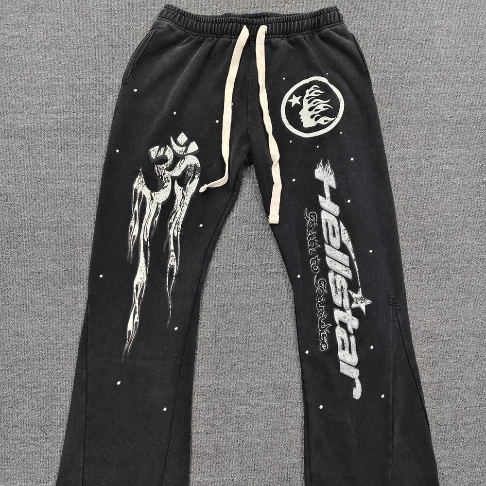 Black hellstar sweats